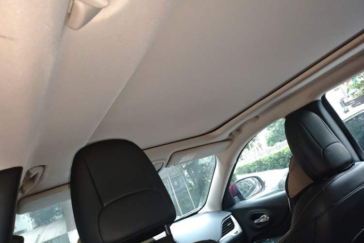 Used Jeep Cherokee 2017 2.0L Superior Edition Headliner