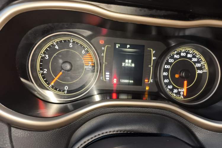 Used Jeep Cherokee 2017 2.4L Leading Edition Instrument Cluster