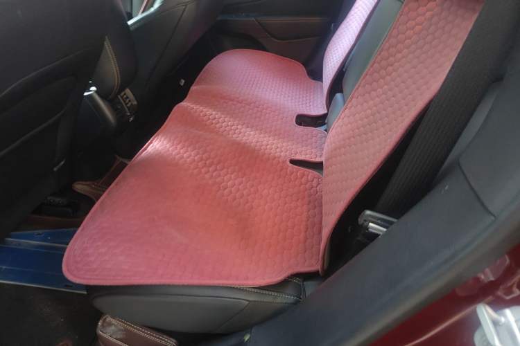 Used Jeep Cherokee 2017 2.0L Superior Edition Left Rear Seat