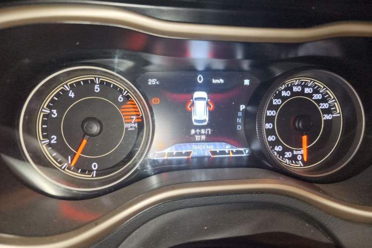 Used Jeep Cherokee 2017 2.4L Professional Smart Edition Odometer Close Up