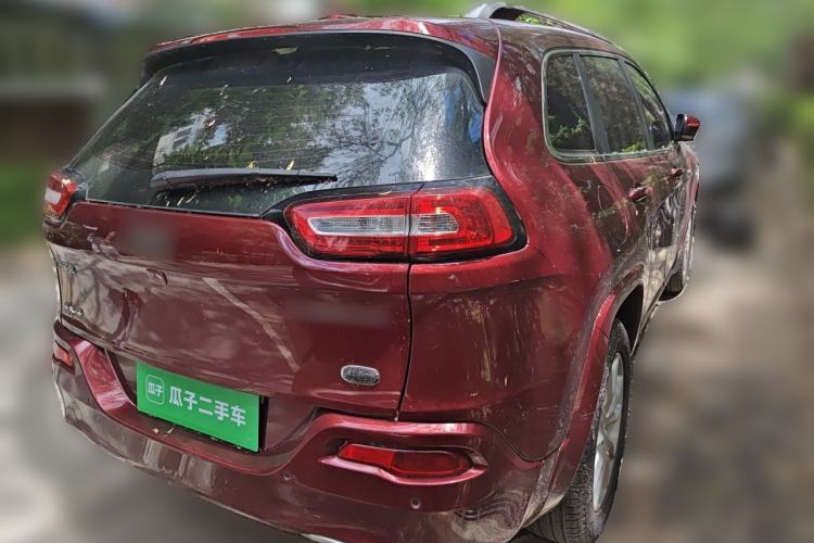 Used Jeep Cherokee 2017 2.4L Excellence Edition Rear Right 45 Deg