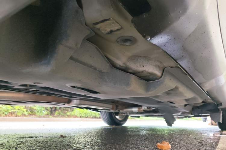 Used Jeep Cherokee 2017 2.0L Superior Edition Chassis Rear Right