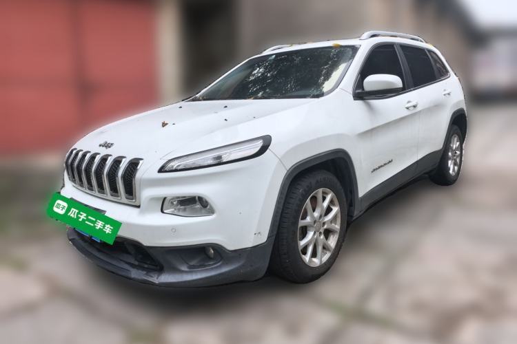 Ojetý Jeep Cherokee 2017 2.4L Leading Smart Edition Guazi used car, China used car export, Used car for sale, Used cars, Cheapest cars for sale