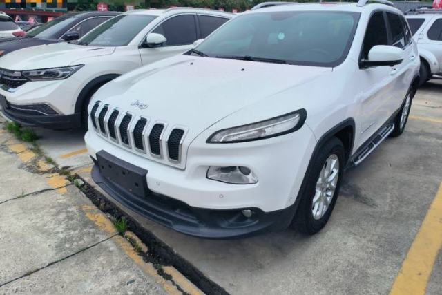 Used Jeep Cherokee 2017 2.0L Superior Edition