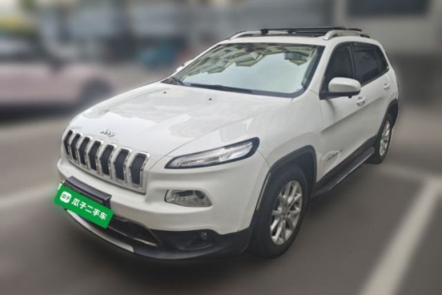 Used Jeep Cherokee 2017 2.0L Superior Edition