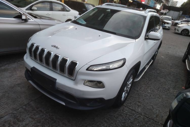 Used Jeep Cherokee 2017 2.4L Leading Edition Guazi used car, China used car export, Used car for sale, Used cars, Cheapest cars for sale