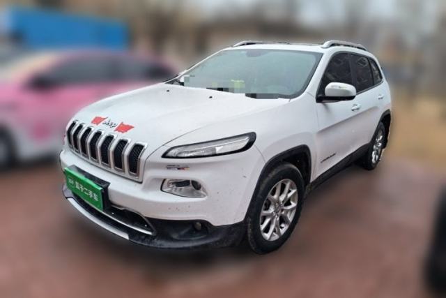 Used Jeep Cherokee 2017 2.0L Superior Edition