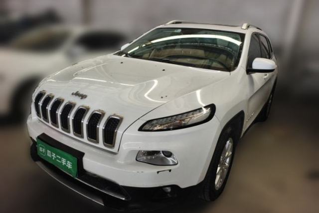 Used Jeep Cherokee 2017 2.0L Superior Edition