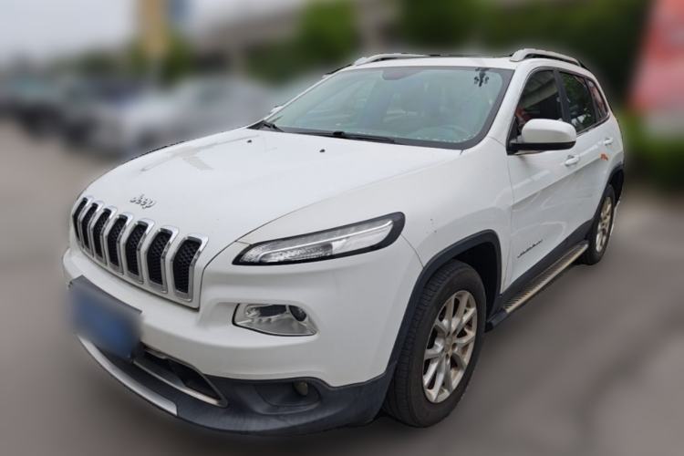 Used Jeep Cherokee 2017 2.0L Superior Edition Guazi used car, China used car export, Used car for sale, Used  cars, Cheapest cars for sale