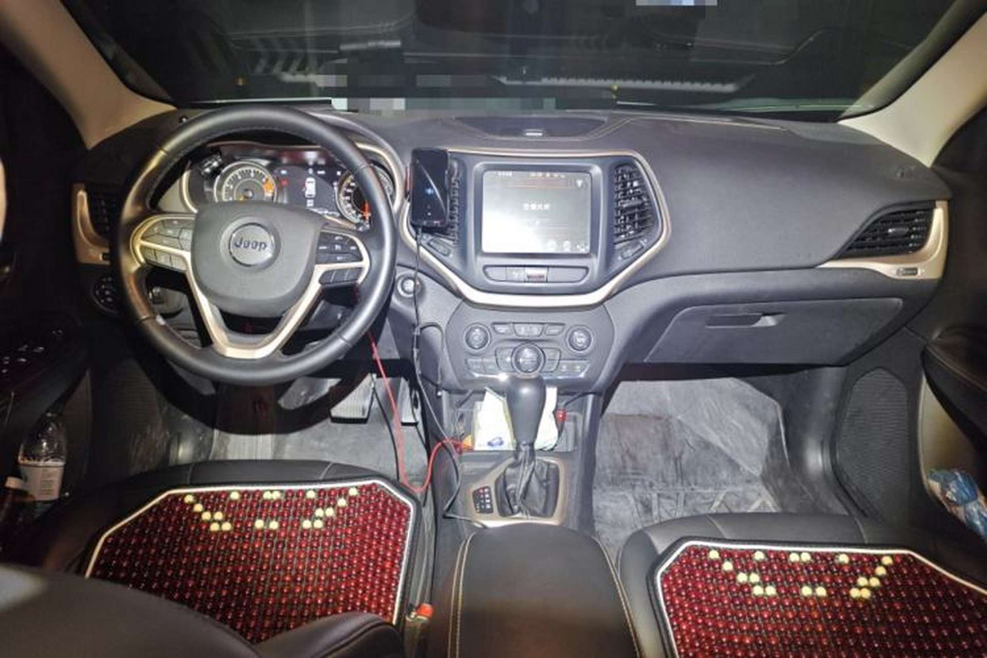 Used Jeep Cherokee 2017 2.0L Superior Edition Center Console