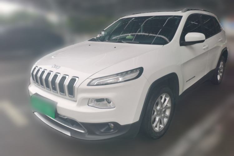 Used Jeep Cherokee 2017 2.0L Superior Edition Guazi used car, China used car export, Used car for sale, Used  cars, Cheapest cars for sale