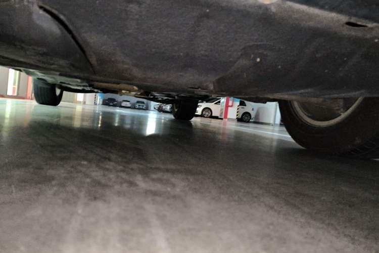 Used Jeep Cherokee 2017 2.4L Leading Smart Edition Chassis Front