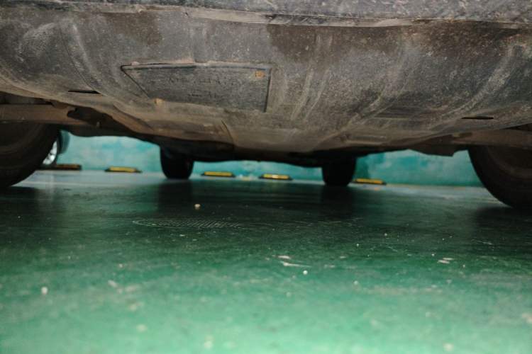 Used Jeep Cherokee 2017 2.4L Leading Edition Chassis Front