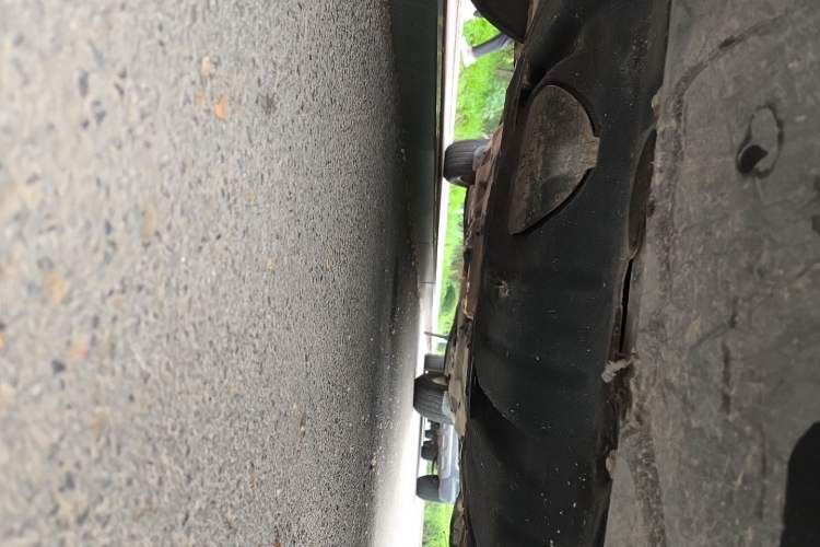 Used Jeep Cherokee 2017 2.0L Superior Edition Chassis Front