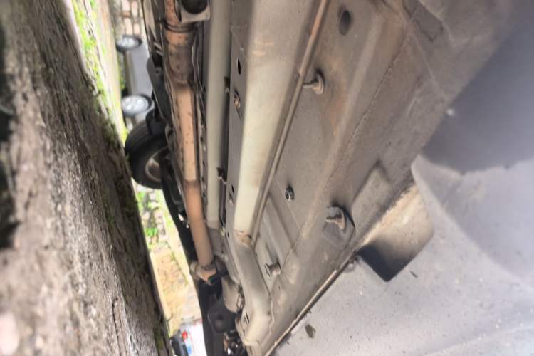 Used Jeep Cherokee 2017 2.4L Leading Smart Edition Chassis Front Left