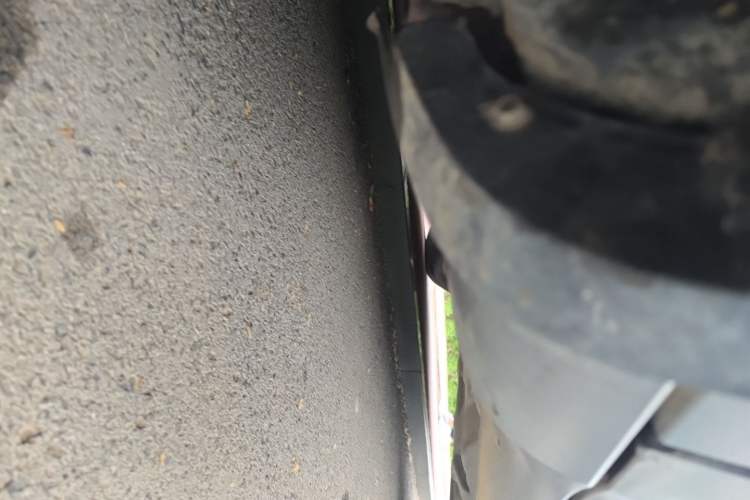 Used Jeep Cherokee 2017 2.0L Superior Edition Chassis Front Left
