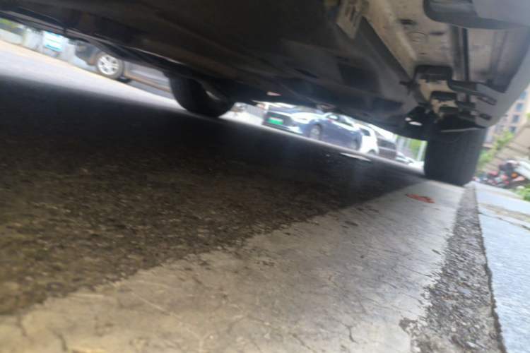 Used Jeep Cherokee 2017 2.0L Superior Edition Chassis Front Left