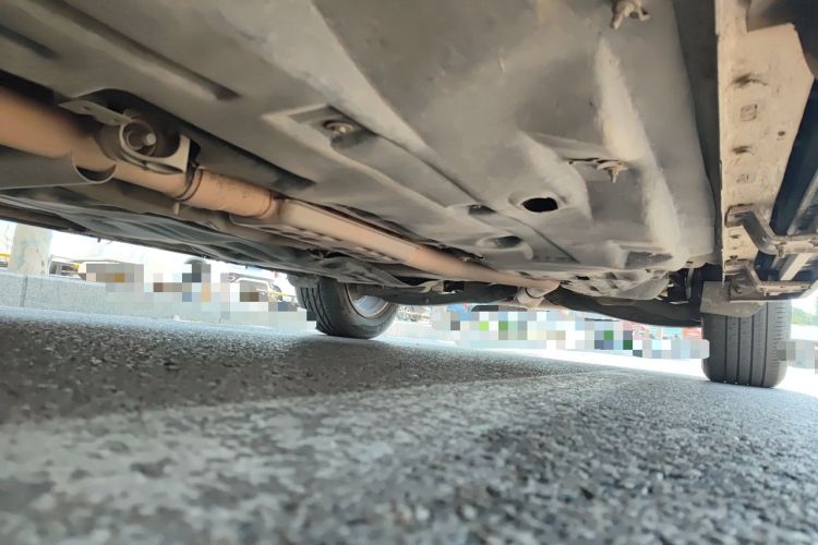 Used Jeep Cherokee 2017 2.0L Superior Edition Chassis Front Left