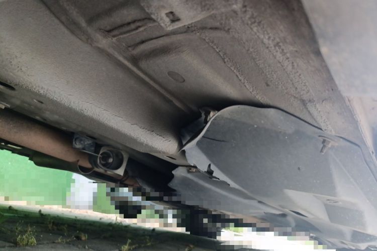 Used Jeep Cherokee 2017 2.4L Leading Edition Chassis Front Left