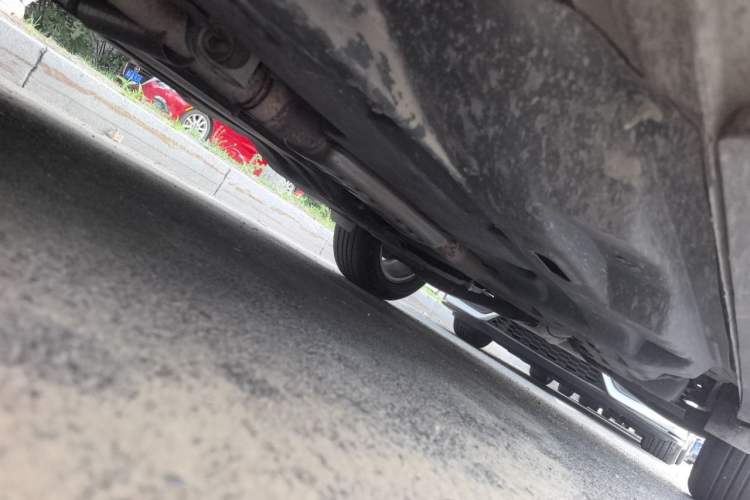 Used Jeep Cherokee 2017 2.0L Superior Edition Chassis Front Left