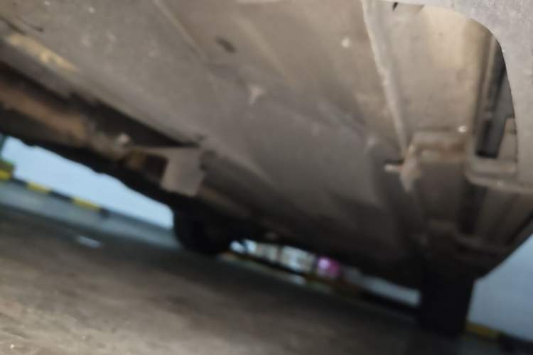 Used Jeep Cherokee 2017 2.4L Leading Smart Edition Chassis Front Left