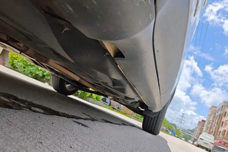 Used Jeep Cherokee 2017 2.0L Superior Edition Chassis Front Left