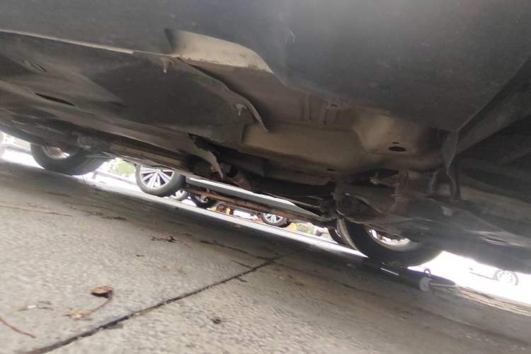 Used Jeep Cherokee 2017 2.0L Superior Edition Chassis Front Right