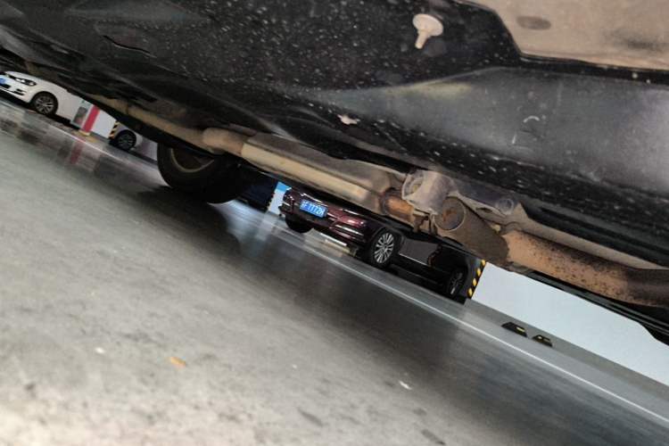 Used Jeep Cherokee 2017 2.4L Leading Smart Edition Chassis Front Right