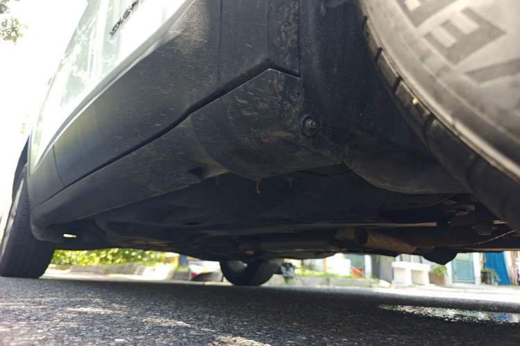 Used Jeep Cherokee 2017 2.0L Superior Edition Chassis Front Right