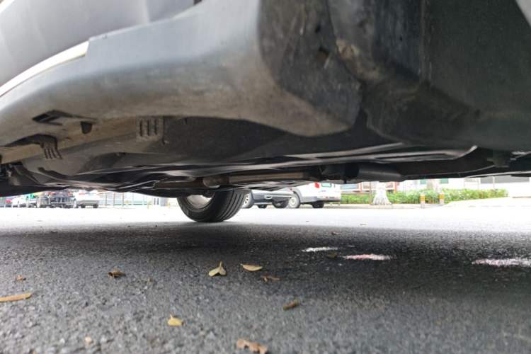 Used Jeep Cherokee 2017 2.0L Superior Edition Chassis Front Right