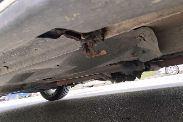 Used Jeep Cherokee 2017 2.0L Superior Edition Chassis Front Right