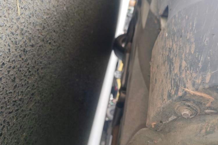 Used Jeep Cherokee 2017 2.0L Superior Edition Chassis Front Right