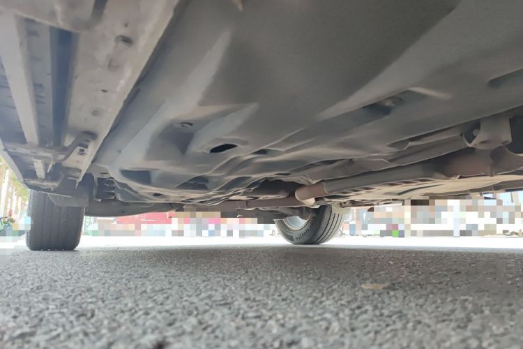 Used Jeep Cherokee 2017 2.0L Superior Edition Chassis Front Right