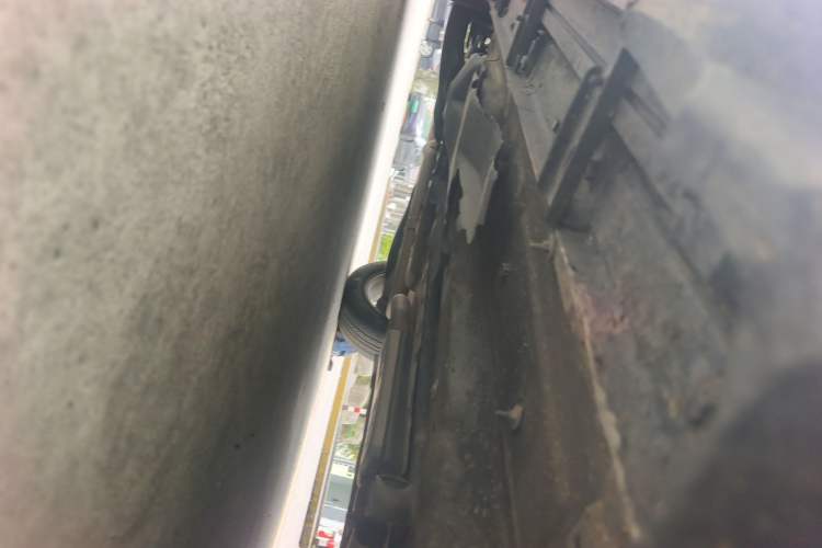Used Jeep Cherokee 2017 2.4L Leading Edition Chassis Front Right