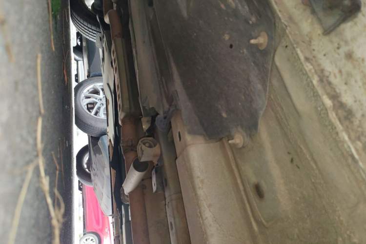 Used Jeep Cherokee 2017 2.0L Superior Edition Chassis Front Right