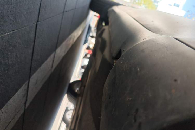 Used Jeep Cherokee 2017 2.0L Superior Edition Chassis Front Right