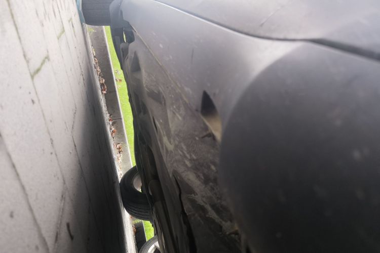 Used Jeep Cherokee 2017 2.0L Superior Edition Chassis Front Right