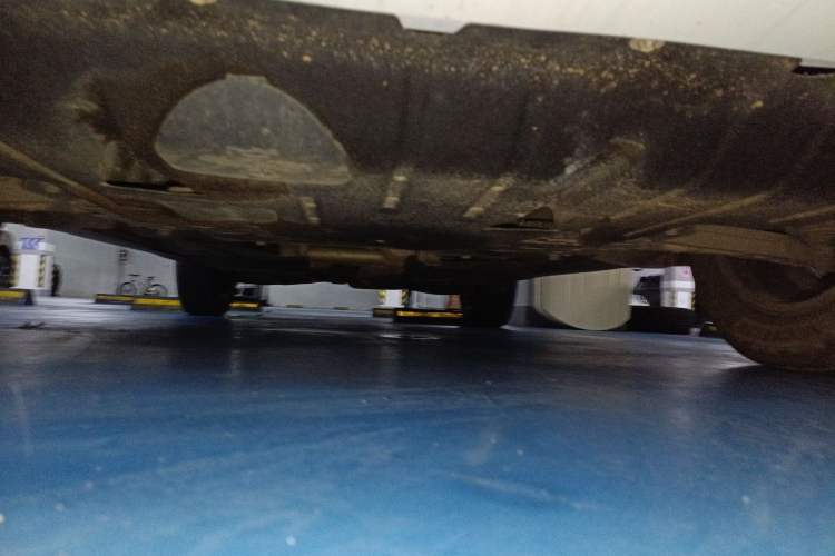 Used Jeep Cherokee 2017 2.4L Professional Smart Edition Chassis Front