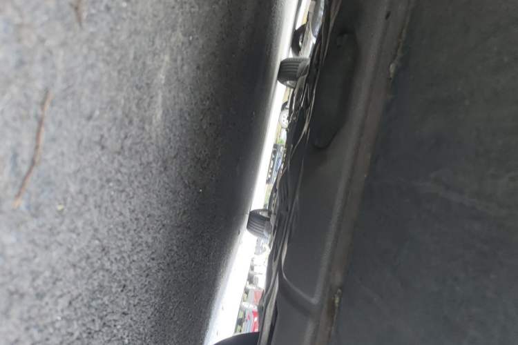 Used Jeep Cherokee 2017 2.0L Superior Edition Chassis Front
