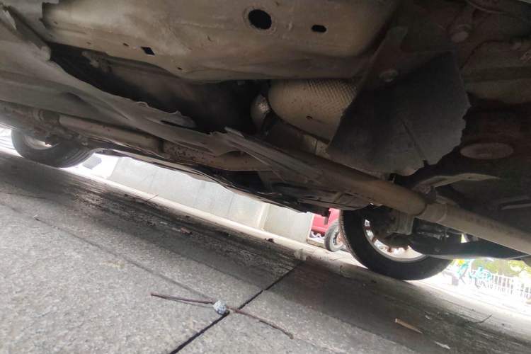 Used Jeep Cherokee 2017 2.0L Superior Edition Chassis Rear Left