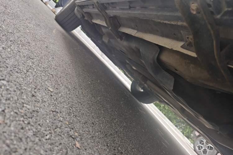 Used Jeep Cherokee 2017 2.0L Superior Edition Chassis Rear Left