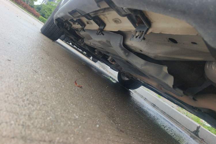 Used Jeep Cherokee 2017 2.0L Superior Edition Chassis Rear Left
