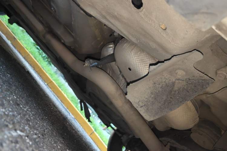 Used Jeep Cherokee 2017 2.4L Leading Smart Edition Chassis Rear Left