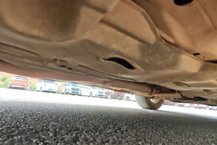 Used Jeep Cherokee 2017 2.0L Superior Edition Chassis Rear Right