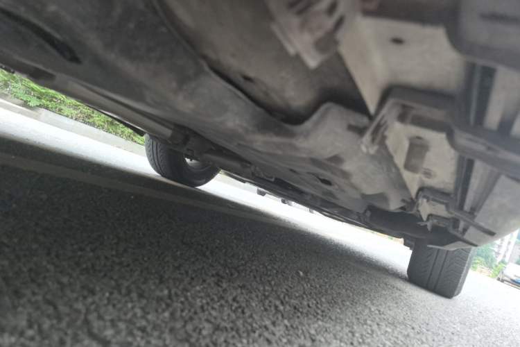 Used Jeep Cherokee 2017 2.4L Leading Edition Chassis Rear Right