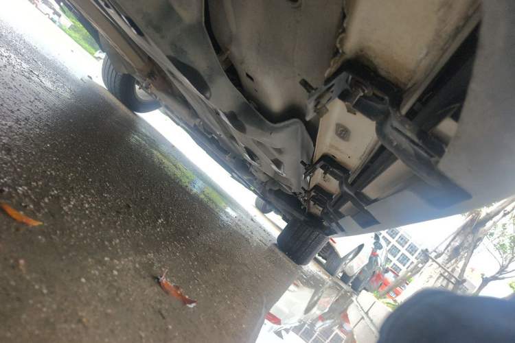 Used Jeep Cherokee 2017 2.0L Superior Edition Chassis Rear Right