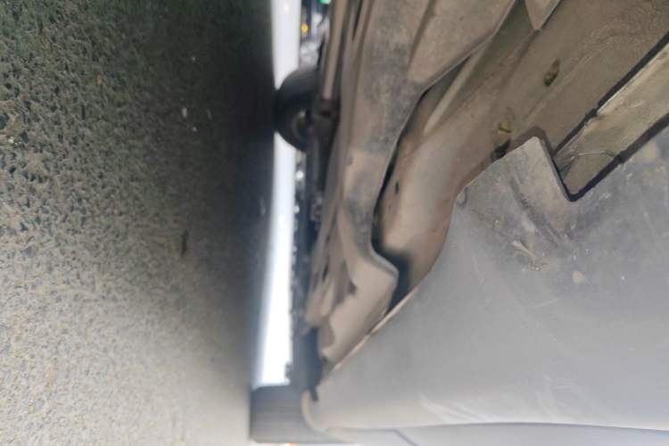 Used Jeep Cherokee 2017 2.0L Superior Edition Chassis Rear Right