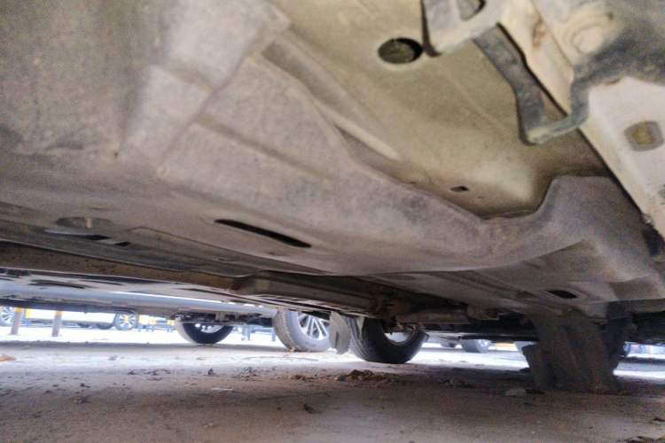 Used Jeep Cherokee 2017 2.4L Leading Edition Chassis Rear Right