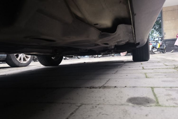 Used Jeep Cherokee 2017 2.0L Superior Edition Chassis Rear Right