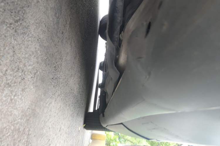 Used Jeep Cherokee 2017 2.0L Superior Edition Chassis Rear Right